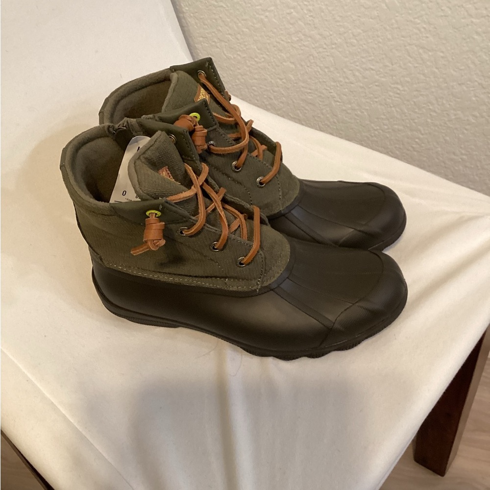 NWT SPERRY SALTWATER RAIN BOOTS SIZE 7 - Picture 3 of 7